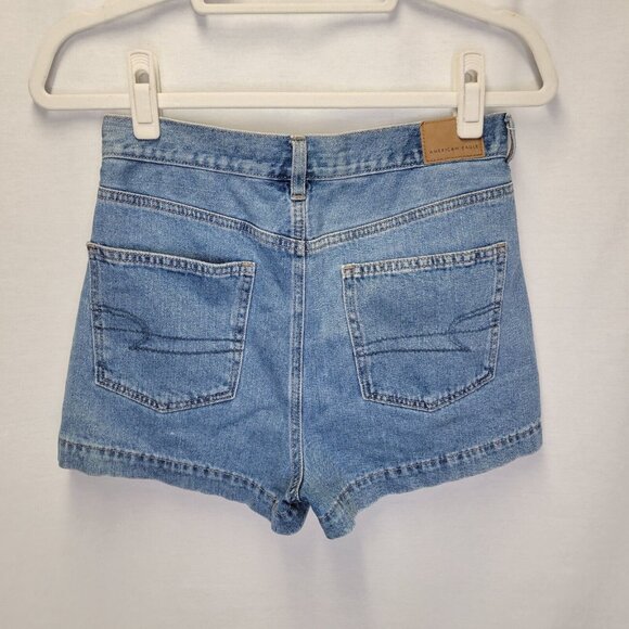 American Eagle Women's Size 6 Jean Shorts Highest Rise Mom Short Pleated - Picture 2 of 5